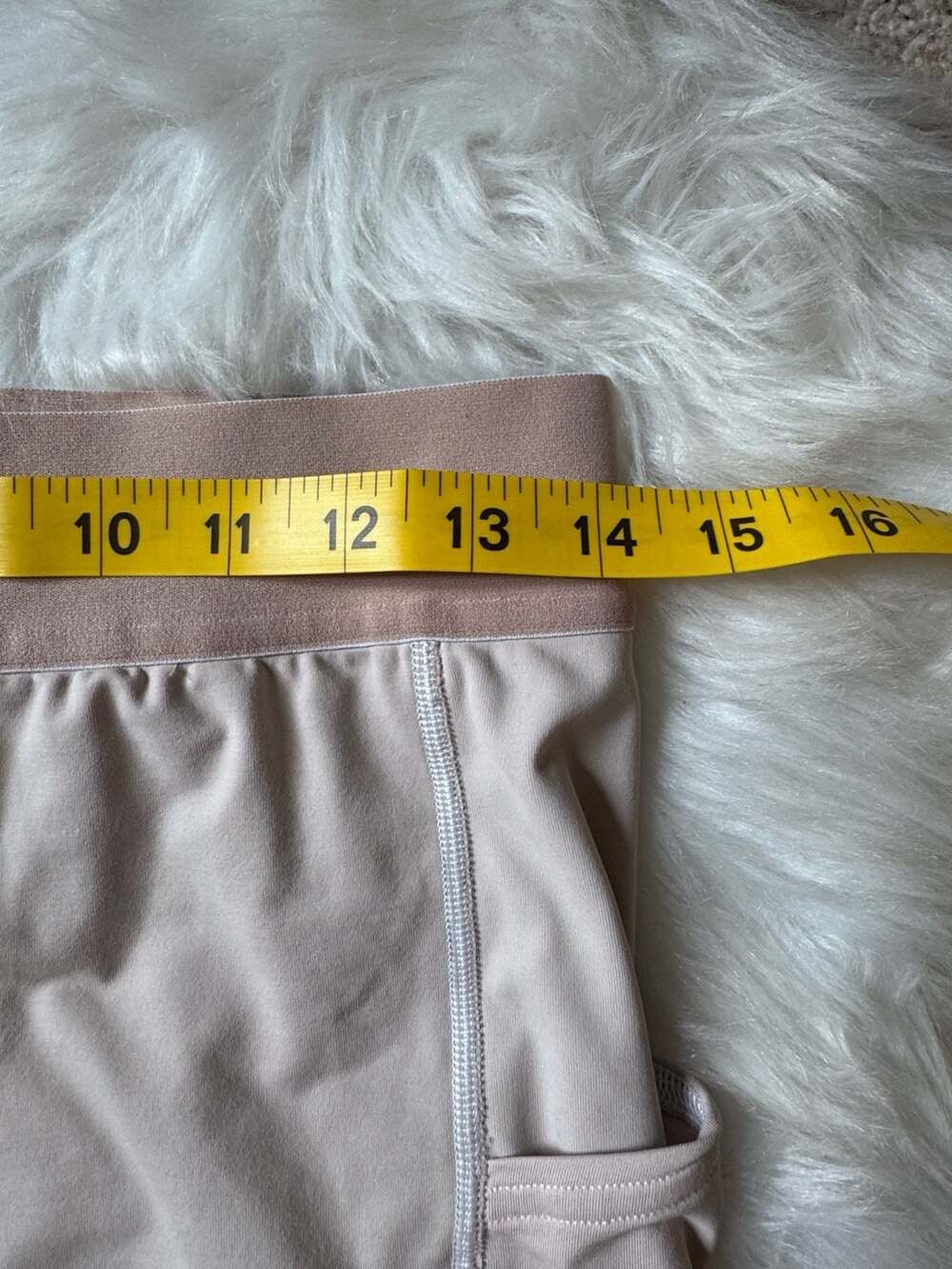 Lululemon Morning Match Short 3.5" Size 8 (RARE ITEM ESP IN THIS COLOR) - Picture 10 of 14